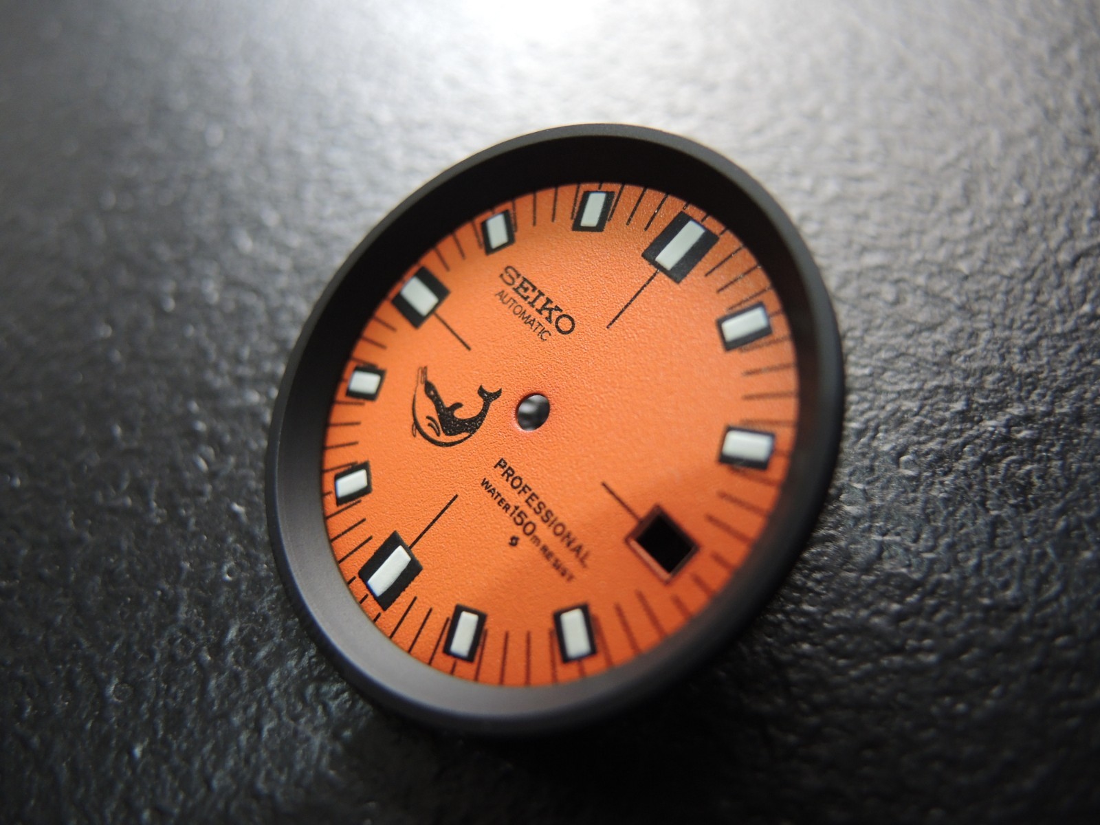 NEW ORANGE DOLPHIN DIAL W/ BLACK CHAPTER RING LARGE DIVERS 7002-7001/700J WATCH