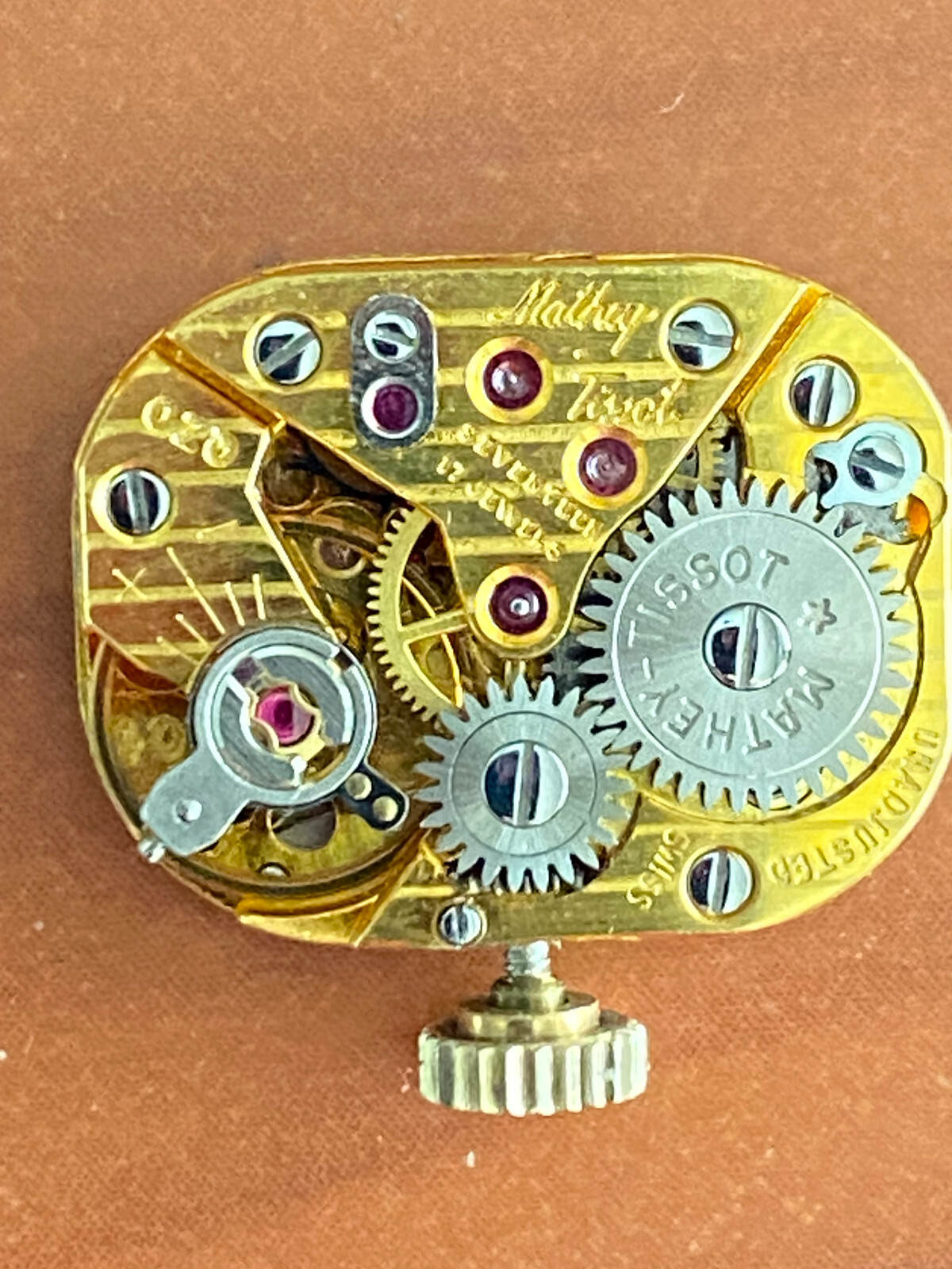 VINTAGE LADIES MATHEY-TISSOT WRIST WATCH MOVEMENT, CA. 401, KEEPING TIME, 17 J
