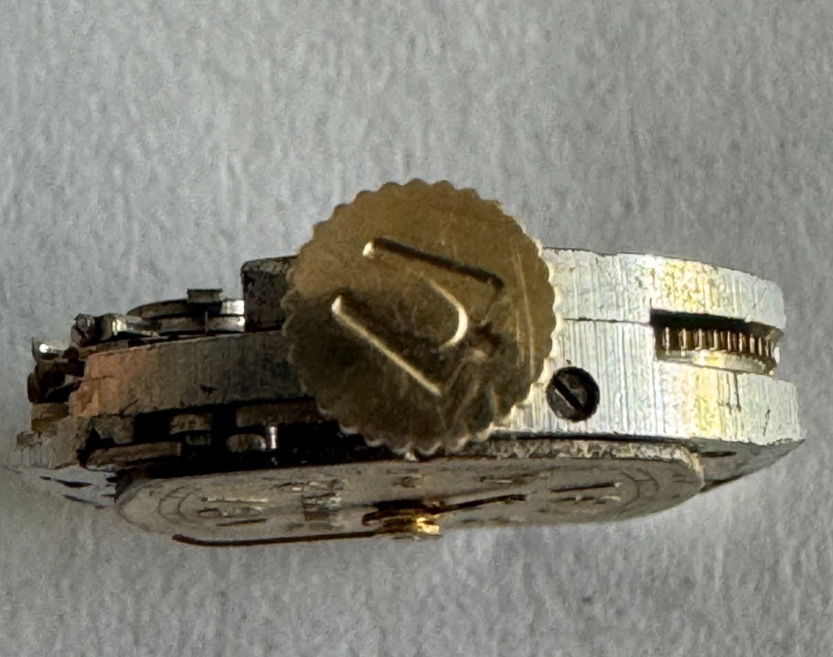VINTAGE LADIES BULOVA WRISTWATCH MOVEMENT CAL. 5AB KEEPING TIME 17 JEWEL!