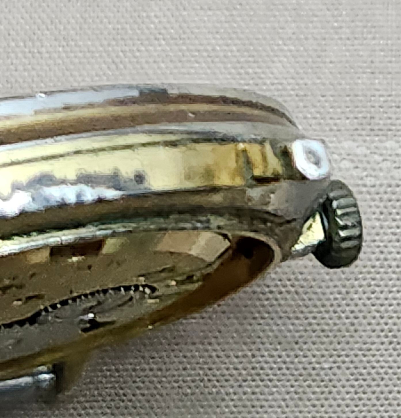 Enicar 112-22-23 Manual Wind Date Swiss Watch AR 1121 Movement – RUNNING