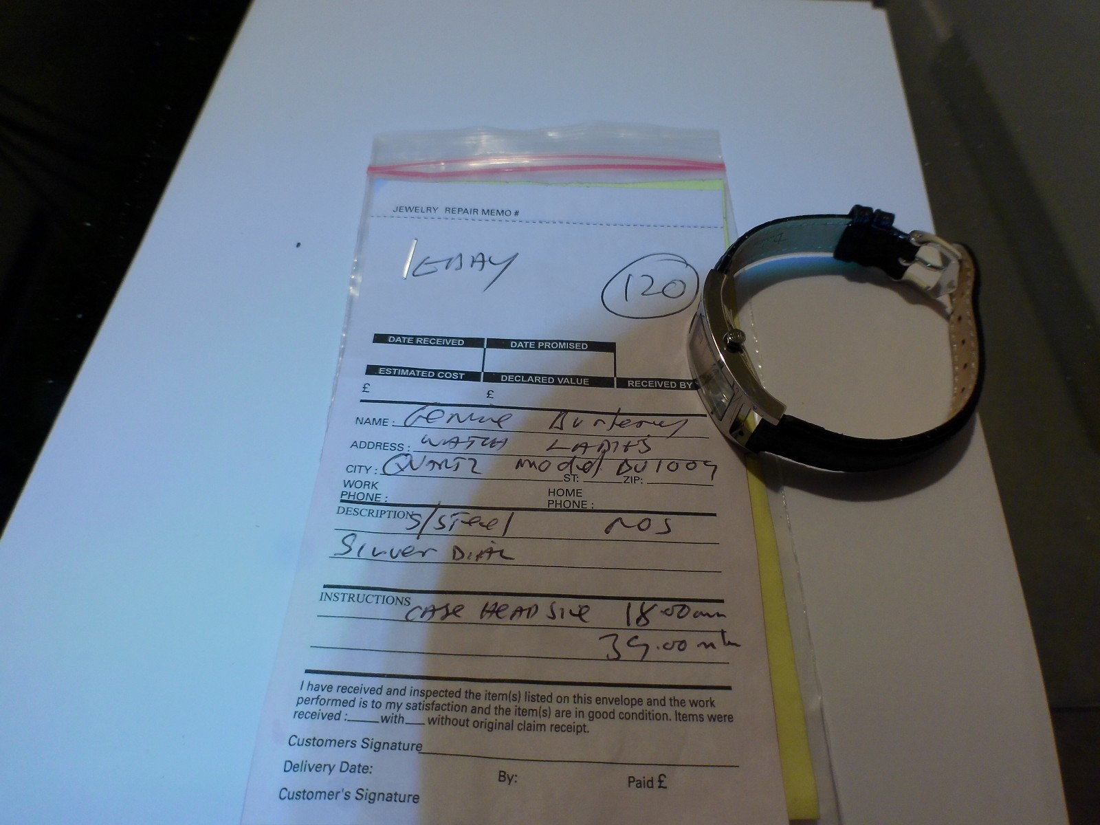 NOS Genuine LADIES BURBERRY watch, model BU1009, qtz swiss m/ment,