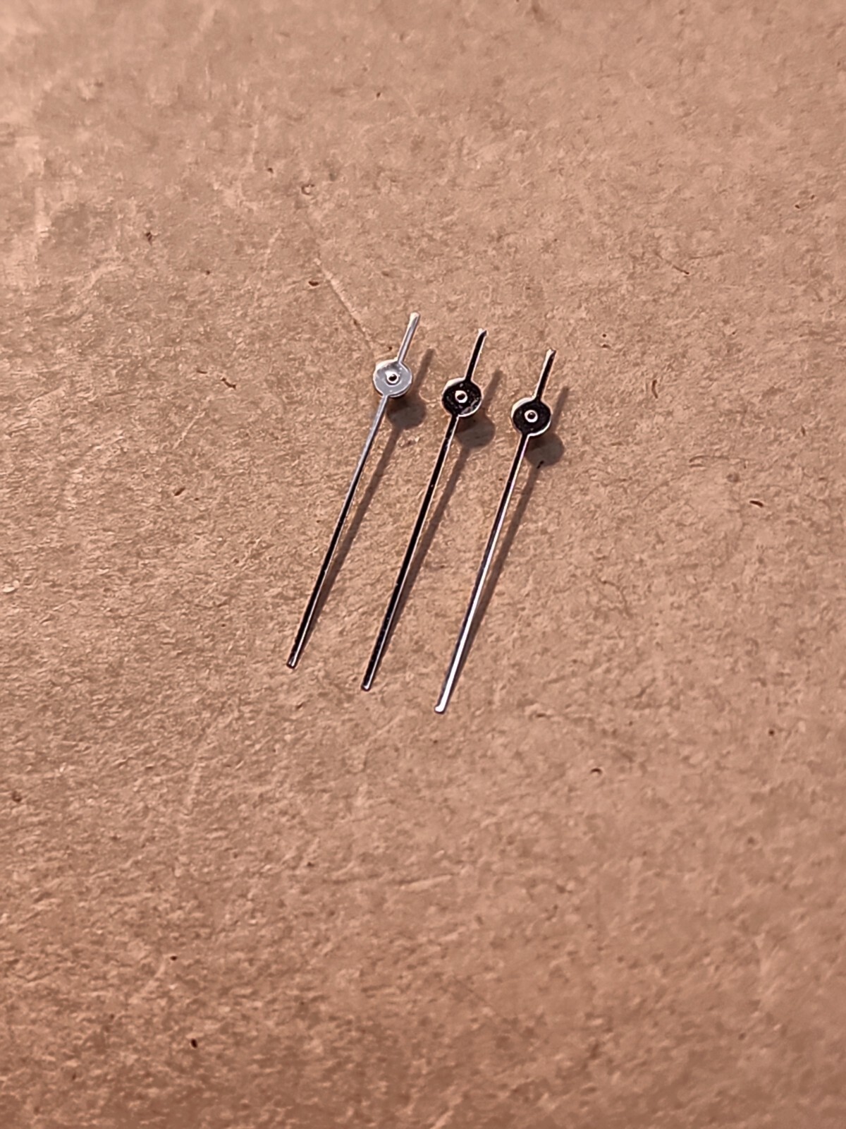 Lot Of 3 Genuine NOS Bulova Accutron 218-219 Silver Sweep Second Hands Flat Tip