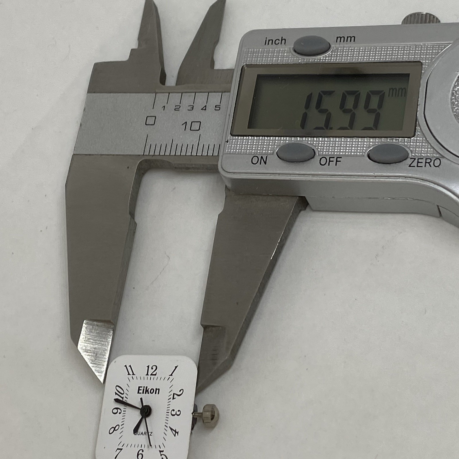 S.Epson Y121E Quartz Movement 3 Hands w/ Dial Stem Crown Running Eikon