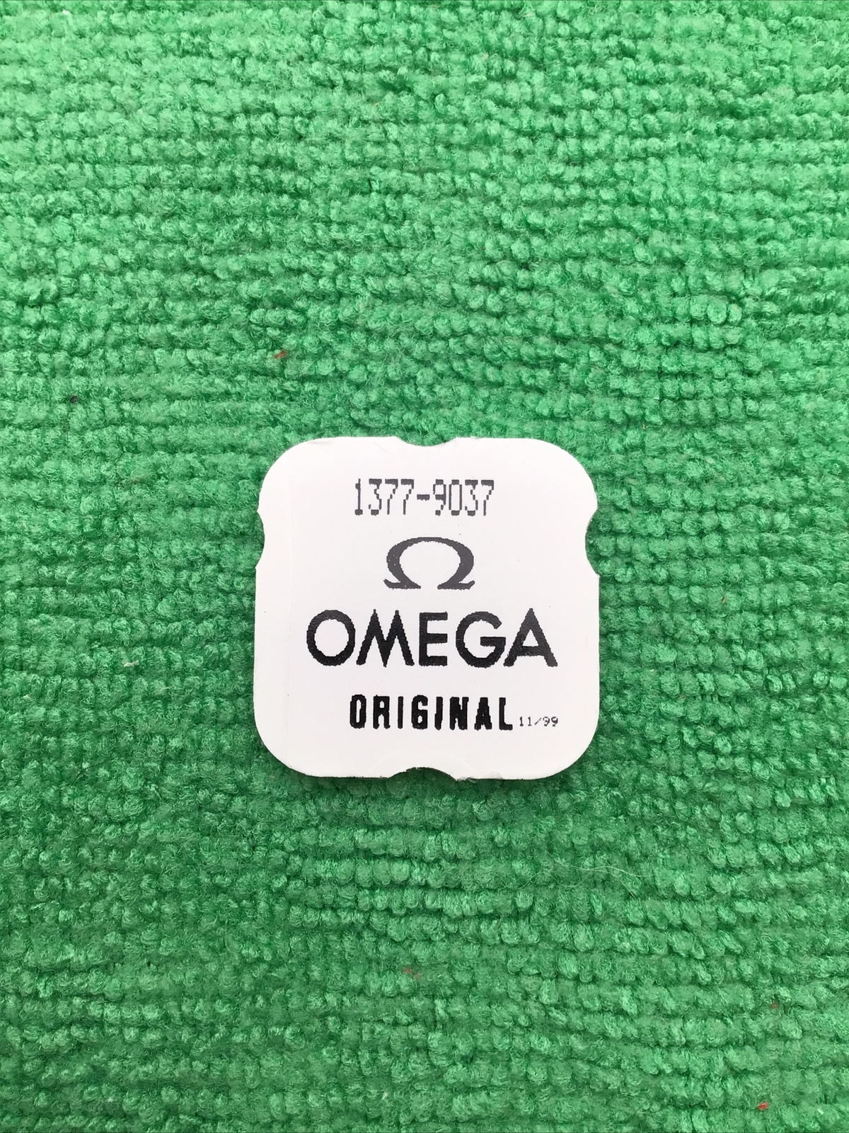 Omega 1377 9037 ETA 959.001 Battery Clamp Insulator