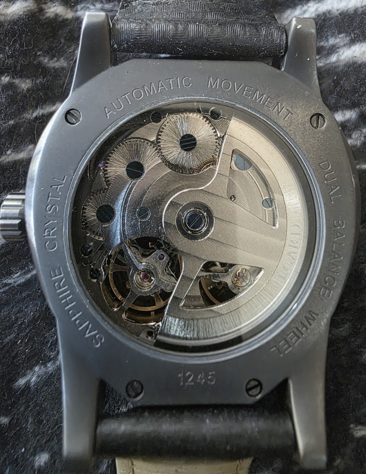 ÉGARD Quantus Carbon Beast Automatic Skeleton Men’s Watch Box/Papers
