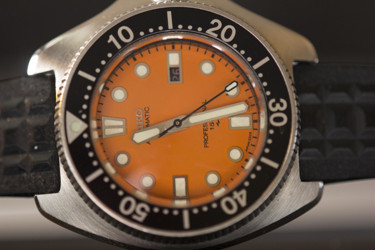 NEW BEZEL INSERT BLACK/GOLD 29.5MM SMALL DIVERS AUTOMATIC 2205-0760/0769 WATCH