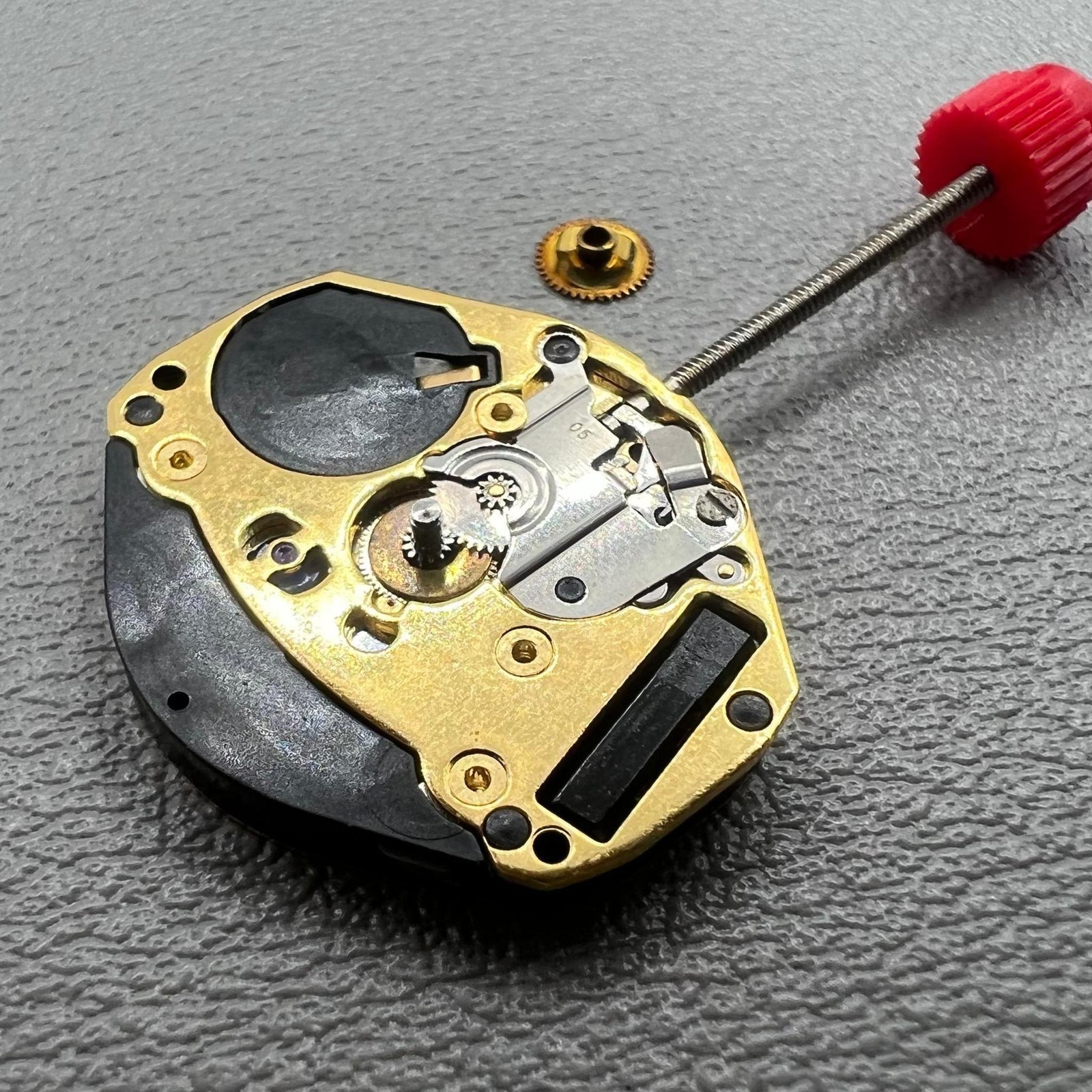 Quartz Watch Swiss ETA 902.002 Movement 2 Hands