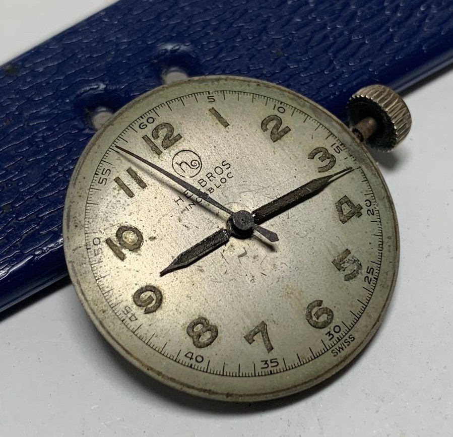 NEAT 1940s Helbros Watch Co 17J 11 ½ Ligne Movement, Dial & Hands- for Parts !