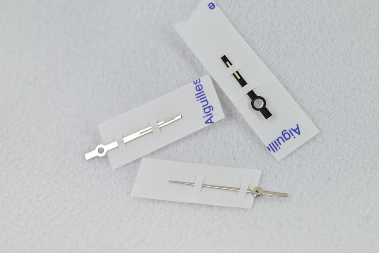 Rolex Oysterquartz 17014 Hand Set – 1980’s Calibre 5035 Aiguilles Luminova