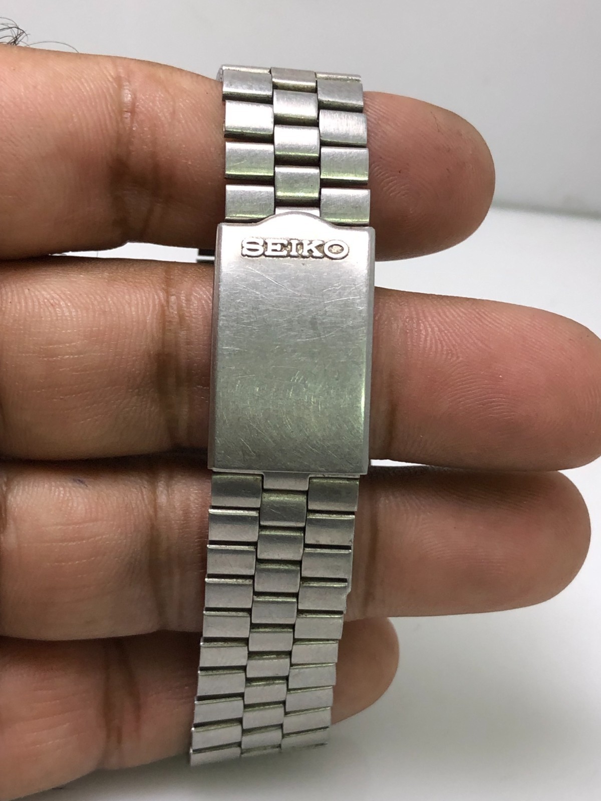 Vintage Seiko LM 5606-5040 Case & Bracelet Used as a Parts
