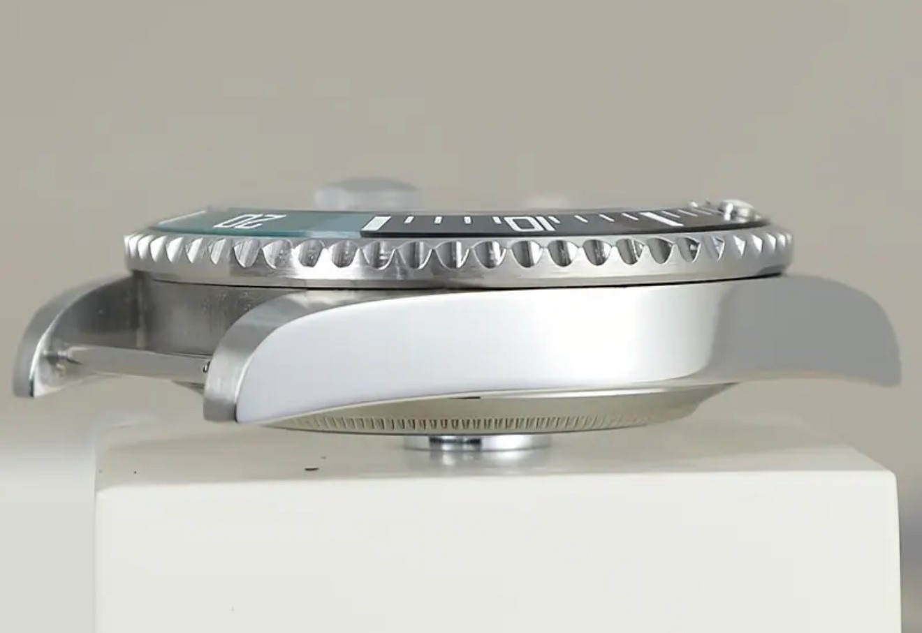 40mm Stainless Steel Sapphire Glass Solid Watch Case For NH35/36 Date Loupe