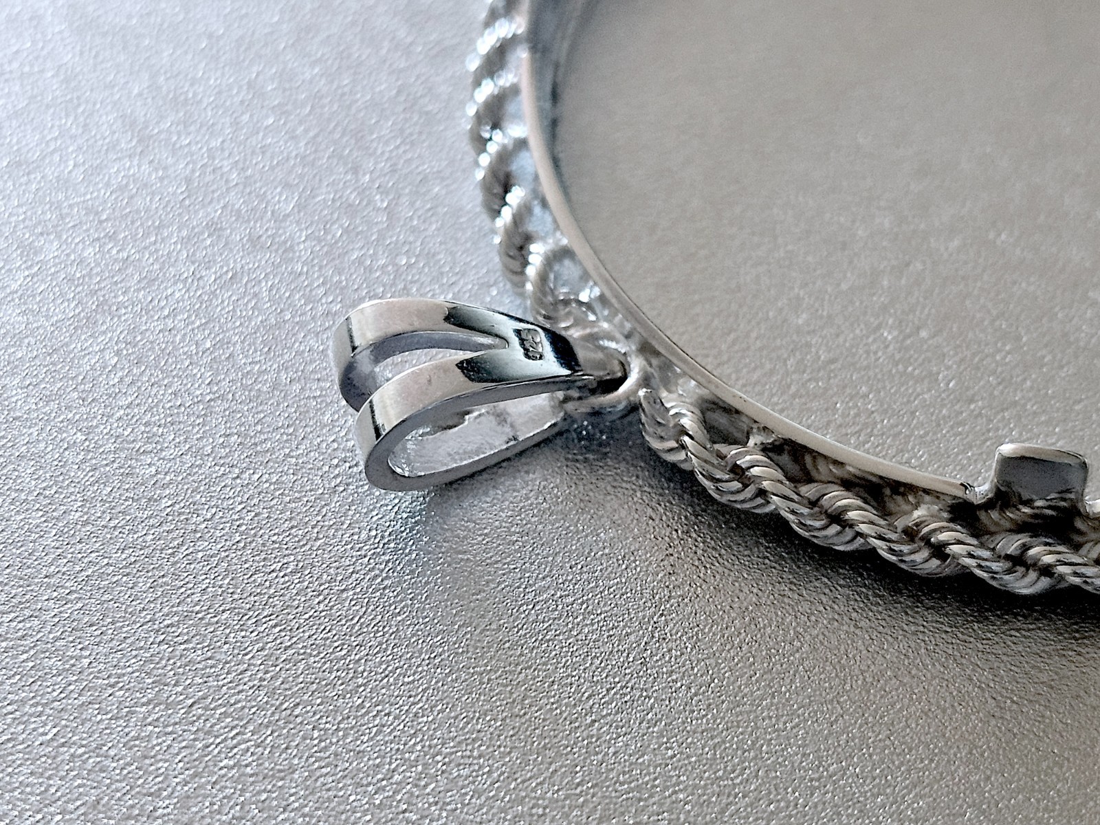 925 Sterling Silver Rope Edge Bezel for 39mm 1 oz Silver Rounds Casino Chips