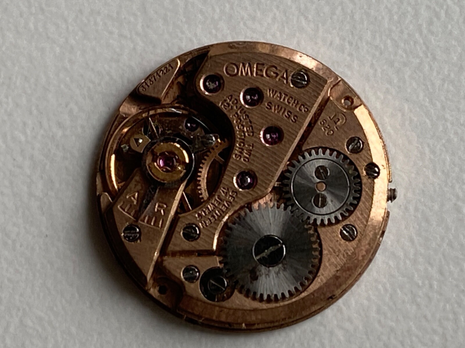 OMEGA – Manual Movement – 18 Mm Diameter