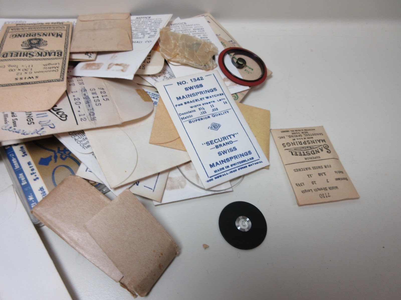 VINTAGE LOT OF 75 WATCH MAIN SPRINGS WATCHMAKER REPLACEMENT PARTS # 2