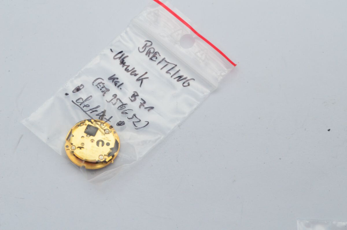 Breitling Movement B71 Quartz For Starliner A71340 Defective