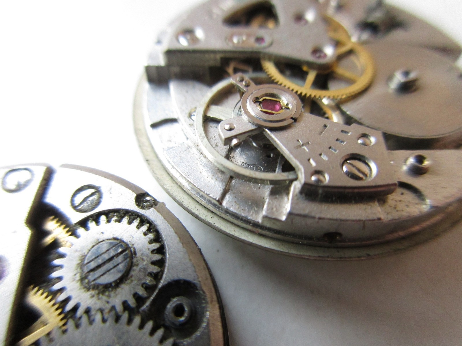 Durowe cal. 1285 Germany vintage watch movements – for use of parts