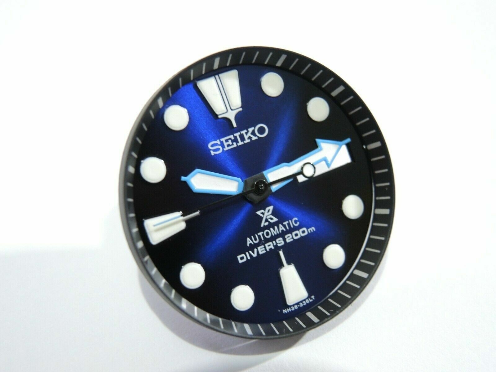 NEW BLACK & BLUE SUNBURST DIAL, M.T & HANDS LARGE DIVERS SKX007-009 / NH36/ 4R36