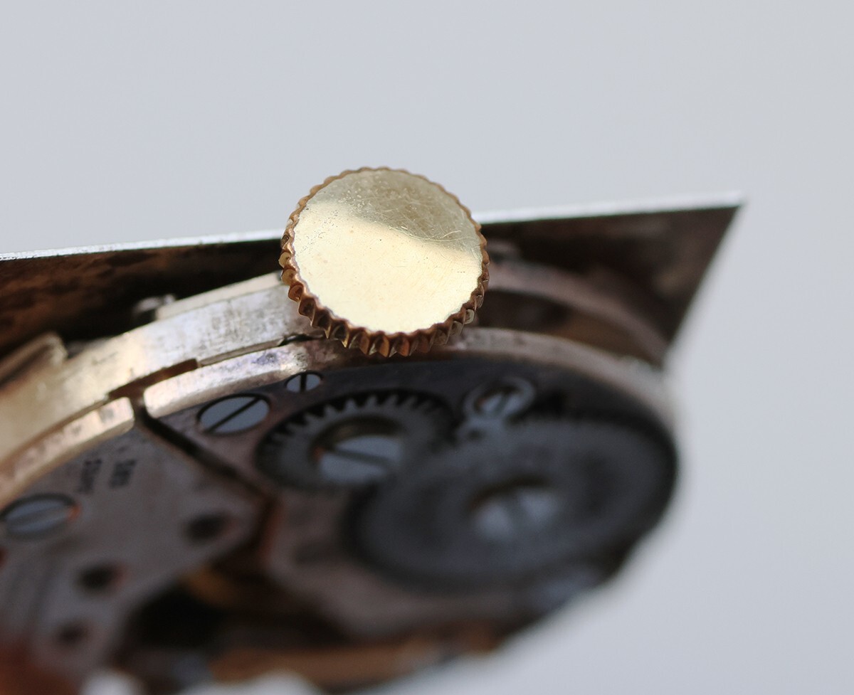 Marvin Watch Non Magnetic Movement 15 Jewels Swiss Parts or Repair Vintage
