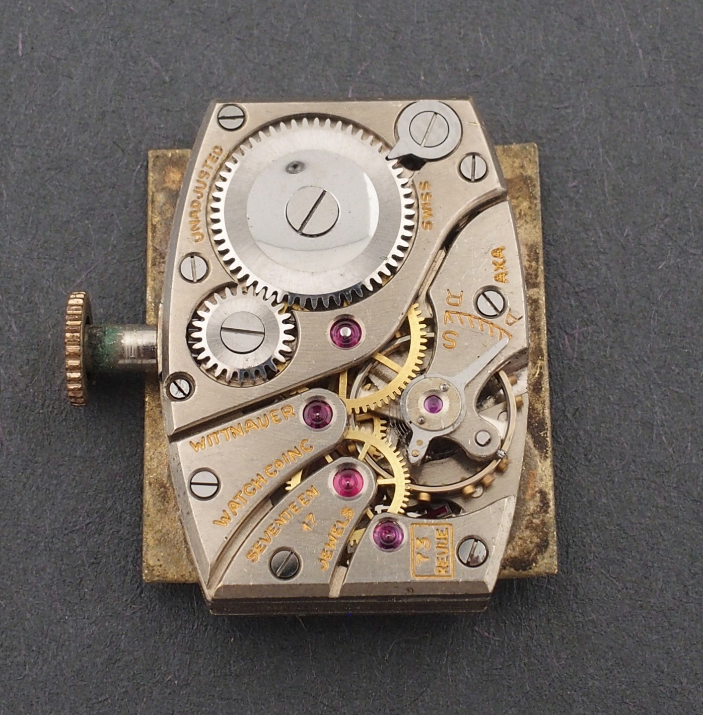 Wittnauer 17J 73 Revue Watch Movement for Parts or Repair #F345