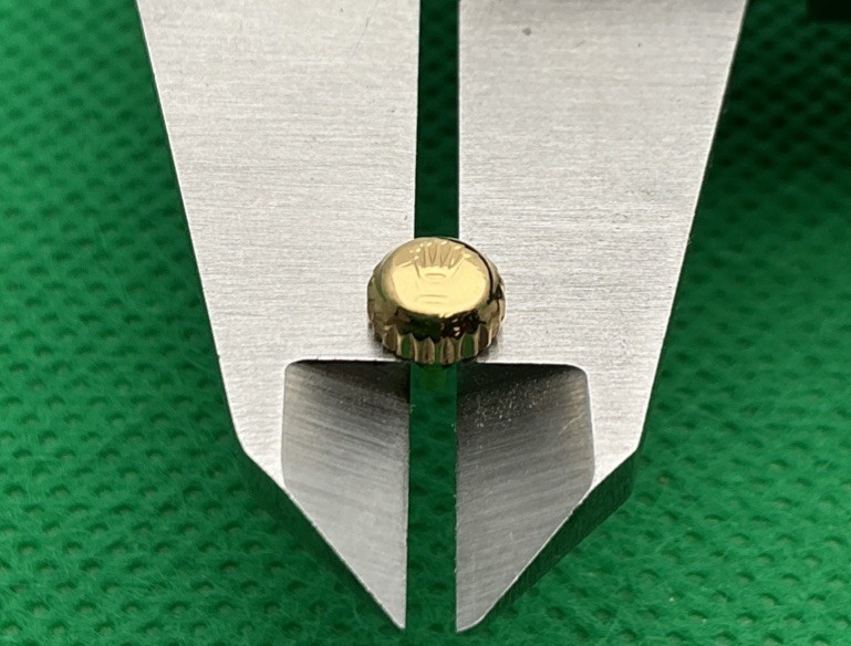 Genuine Rolex B24-530-8 18k Yellow Gold 5.3mm Winding Crown Refurbished (J31)