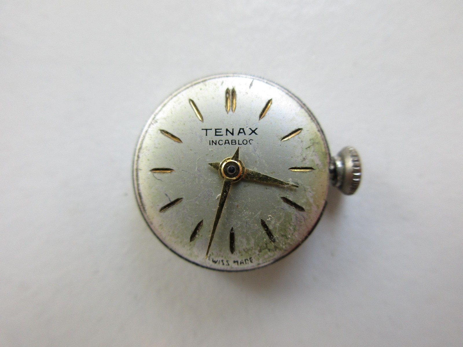 ETA cal. 2410 Swiss manual wind watch movement – Tenax dial – running