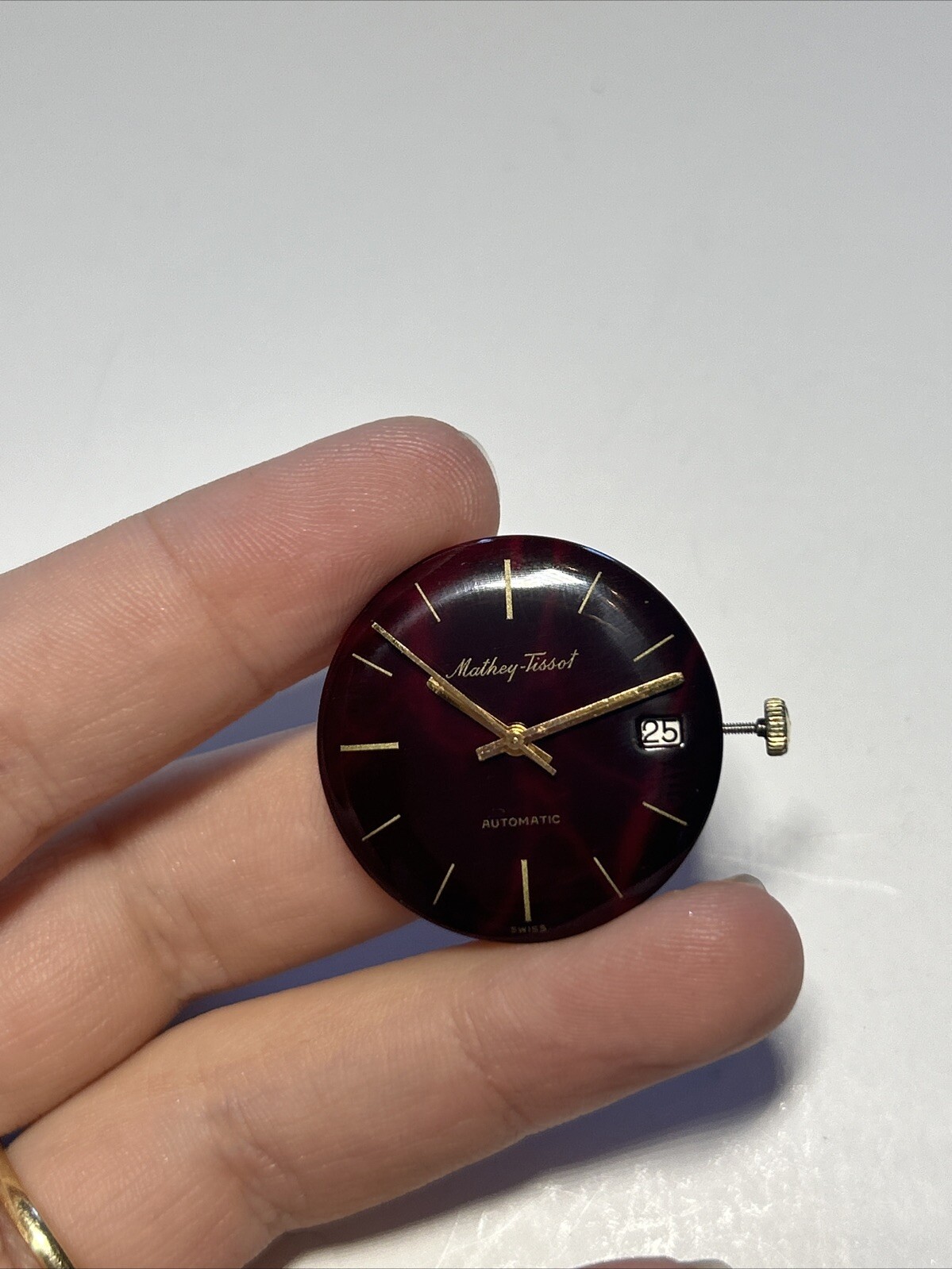 MATHEY TISSOT Automatic Calendar Stunning Cherry Red Dial Watch Movement