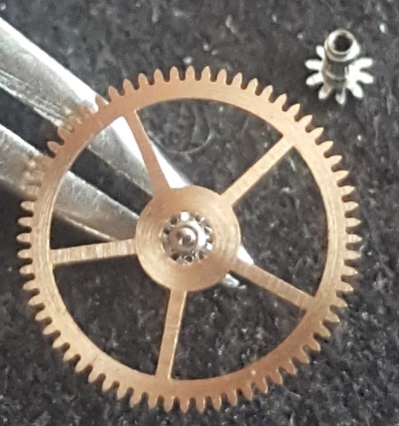 Omega Caliber 330 Part Number 1224 (Center Wheel with Canon Pinion)