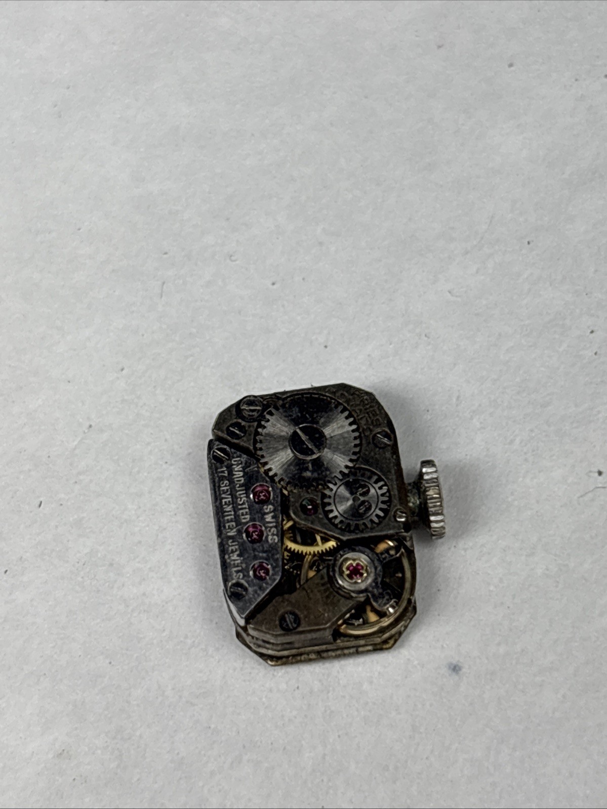 Vintage Movado Cal. 48 17 jewel watch movement Runs Well