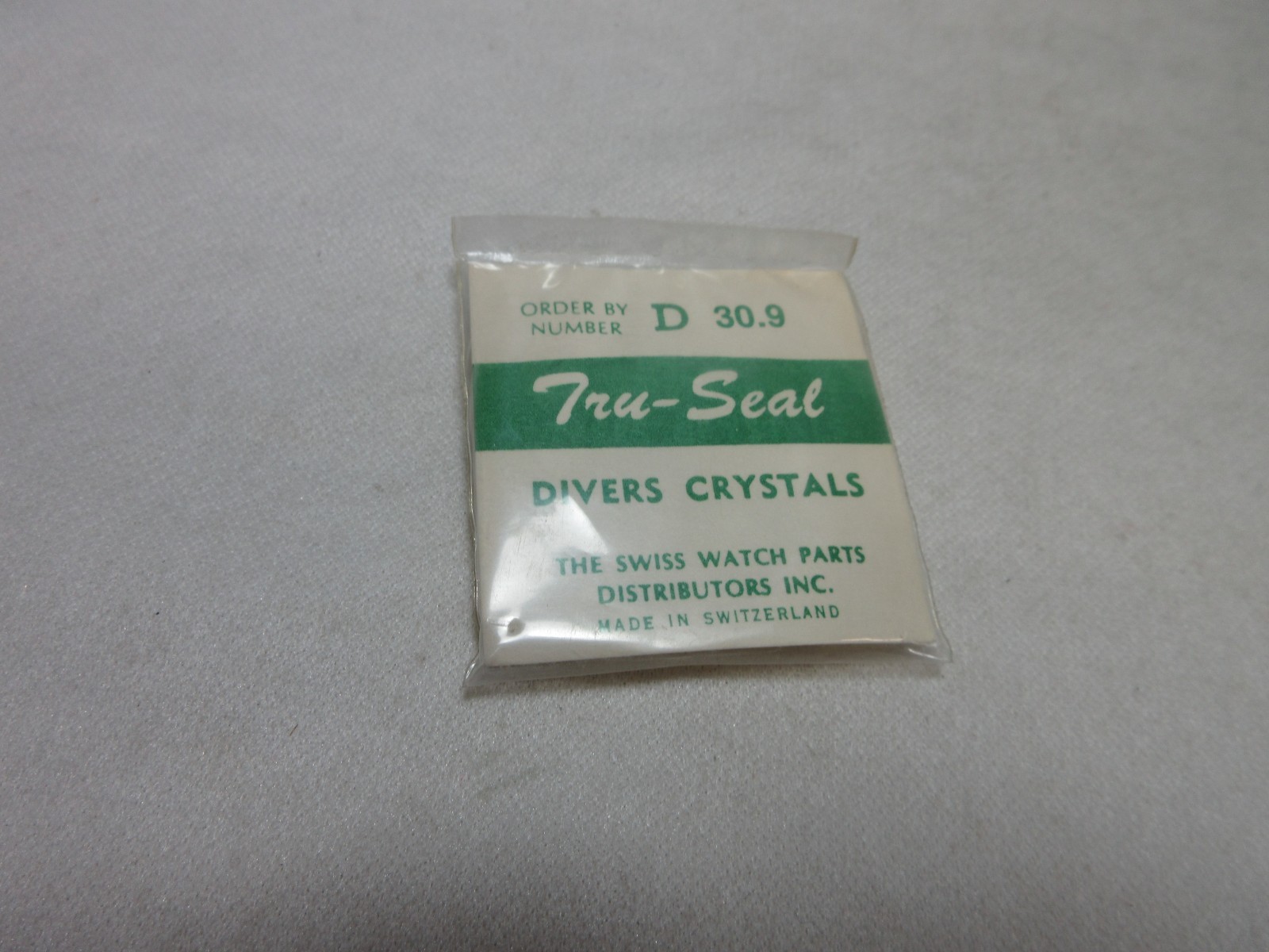 TRU SEAL DIVERS ROUND WATCH CRYSTAL D 30.9 WATERPROOF REPLACEMENT PART #447