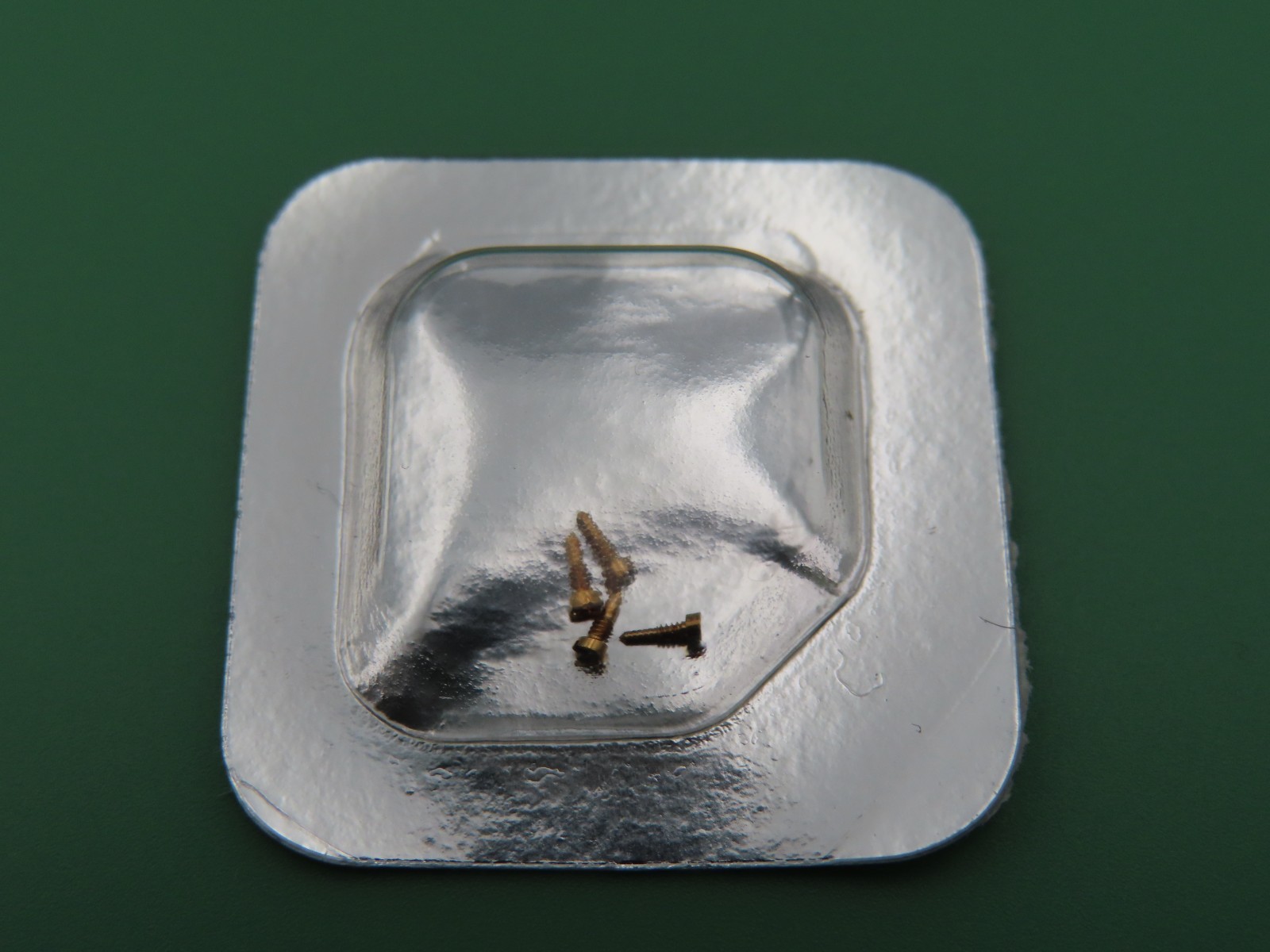 Cartier Brac. Figaro Screw (1 only) 637 01186 07837887 NOS Genuine