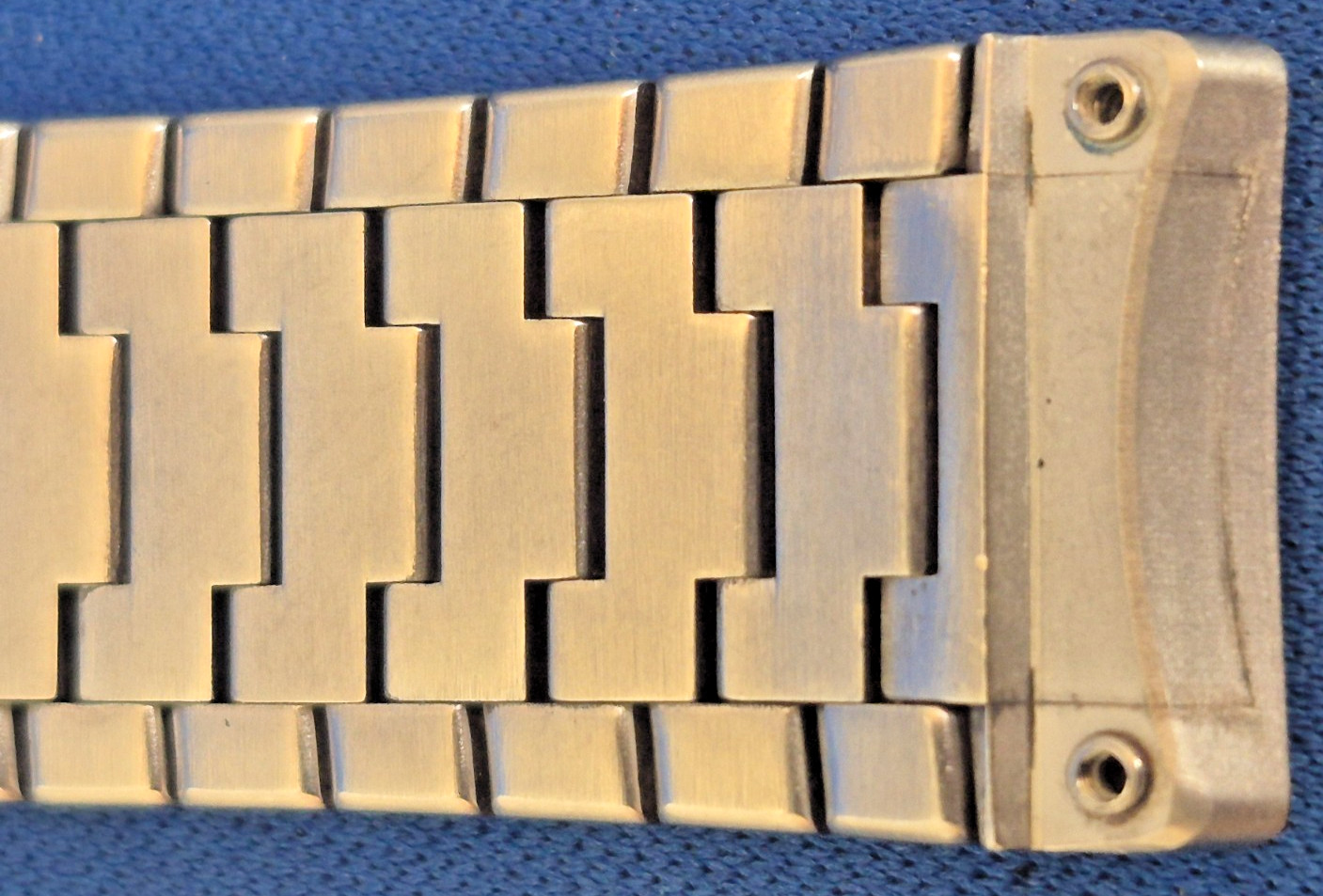 EBEL Classic Wave 11 Link Steel Segment & End piece band found on 21mm lug cases