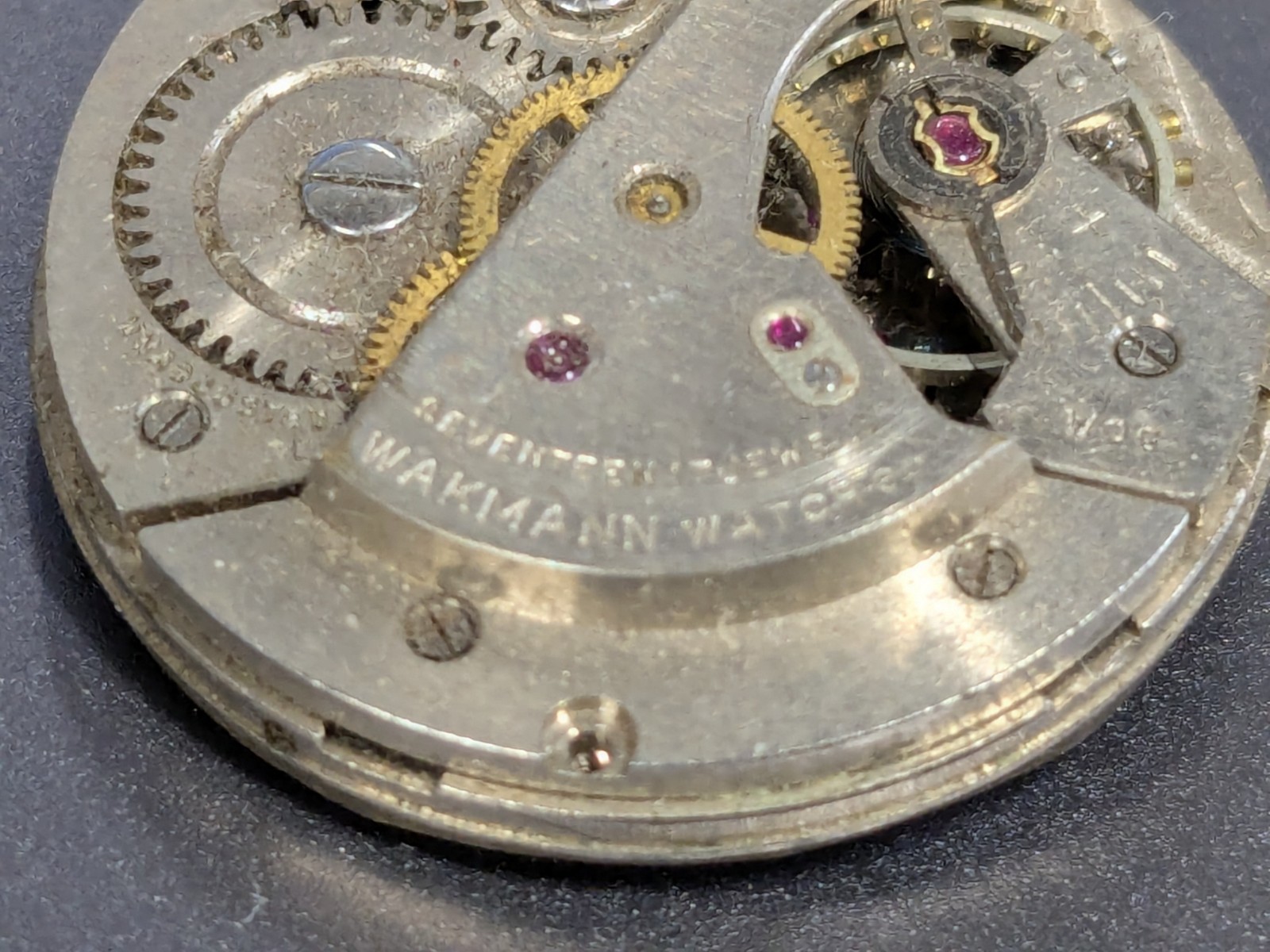 Vintage Wakmann Military Dial Swiss Cal. WOG 17 Jewel Mechanical Watch Movement