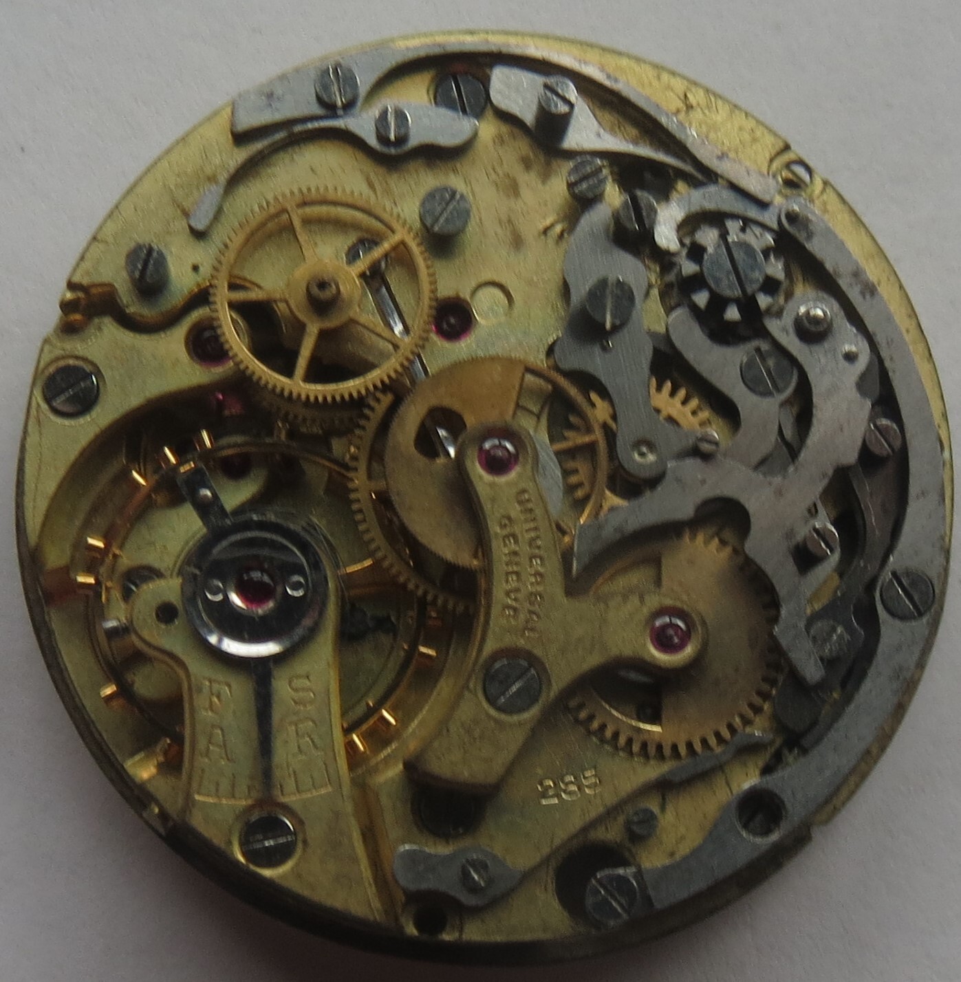 Universal Geneve Chronograph mens wristwatch movement & dial cal. 285