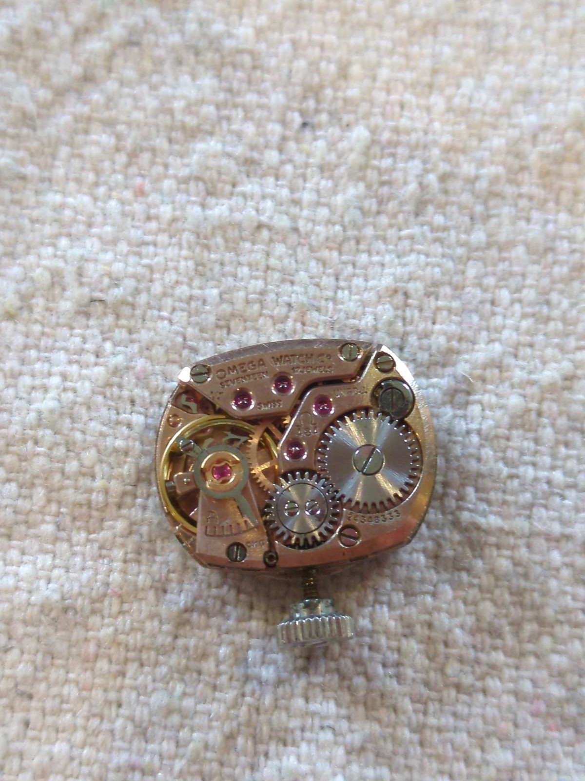 OMEGA Manual Wind Movement W/ Dial, Hands, And Crown. Caliber 484 RUNNING