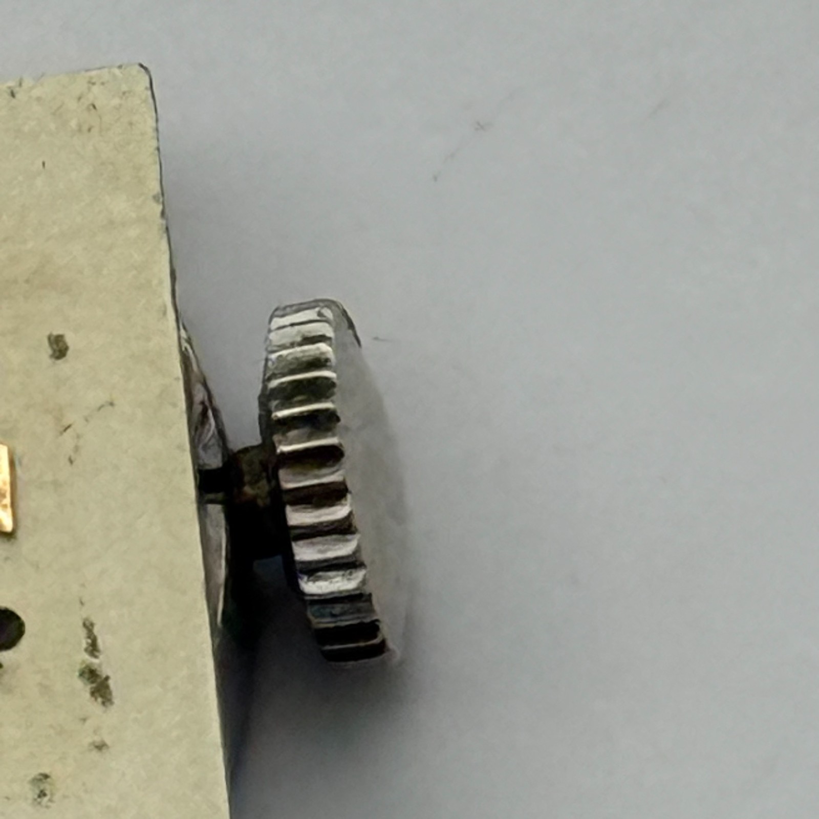 Elgin 833A Watch Movement American Manual Wind Vintage Parts Repair 13.3mm