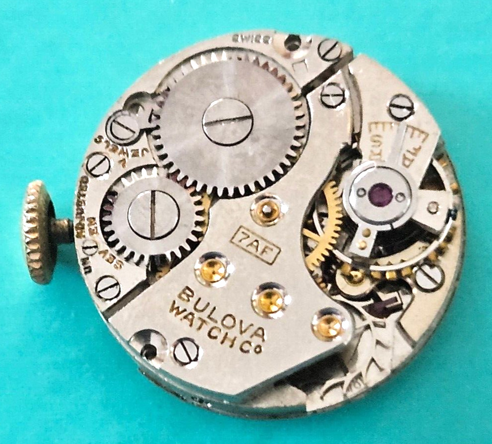 BULOVA 7AF 7J Watch Movement (REMOVED FROM GOLD CASE/BALANCE RUNS) LOT.125