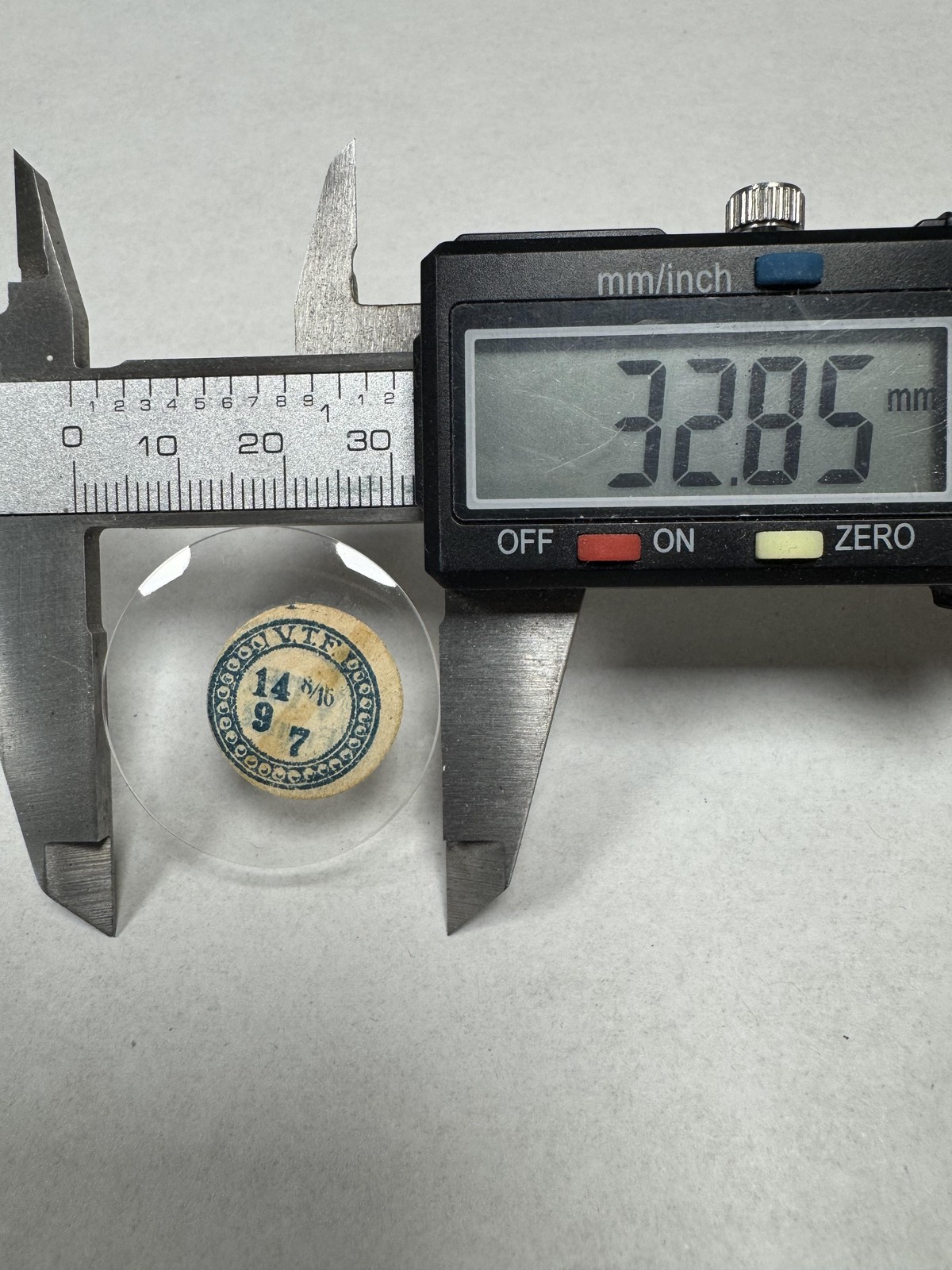 Vintage VTF Watch Mineral Crystal Domed 32.85mm 14 8/16 9 7 Clear Lens