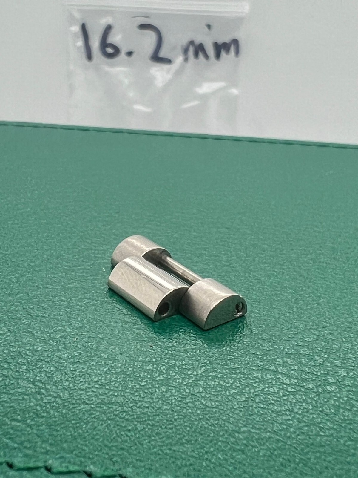 Authentic 18K White Gold Men’s 16.2mm President Link New style 118239 118209