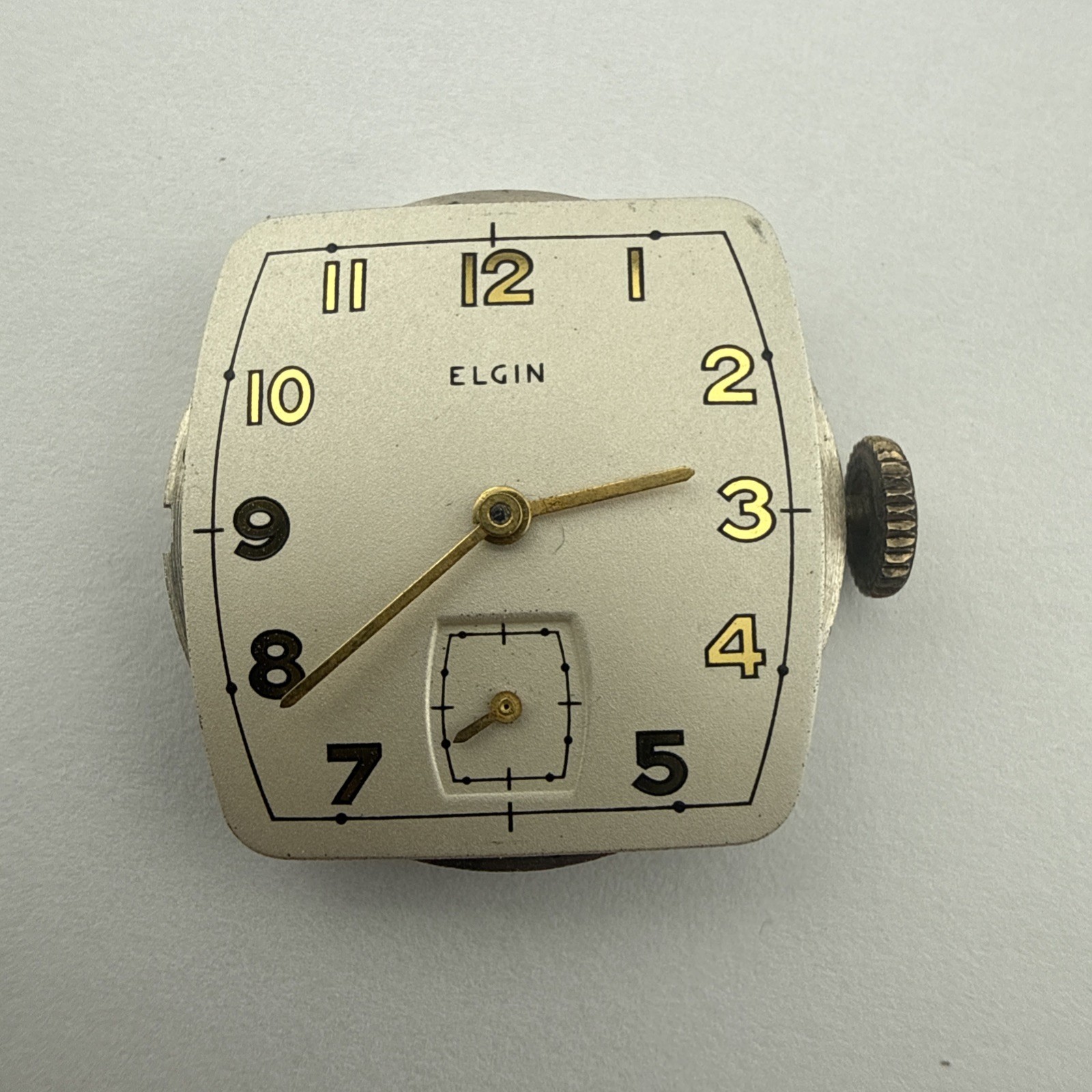 Elgin De Luxe 555 Men’s Wrist Watch Movement 17 Jewels Good Balance Wheel
