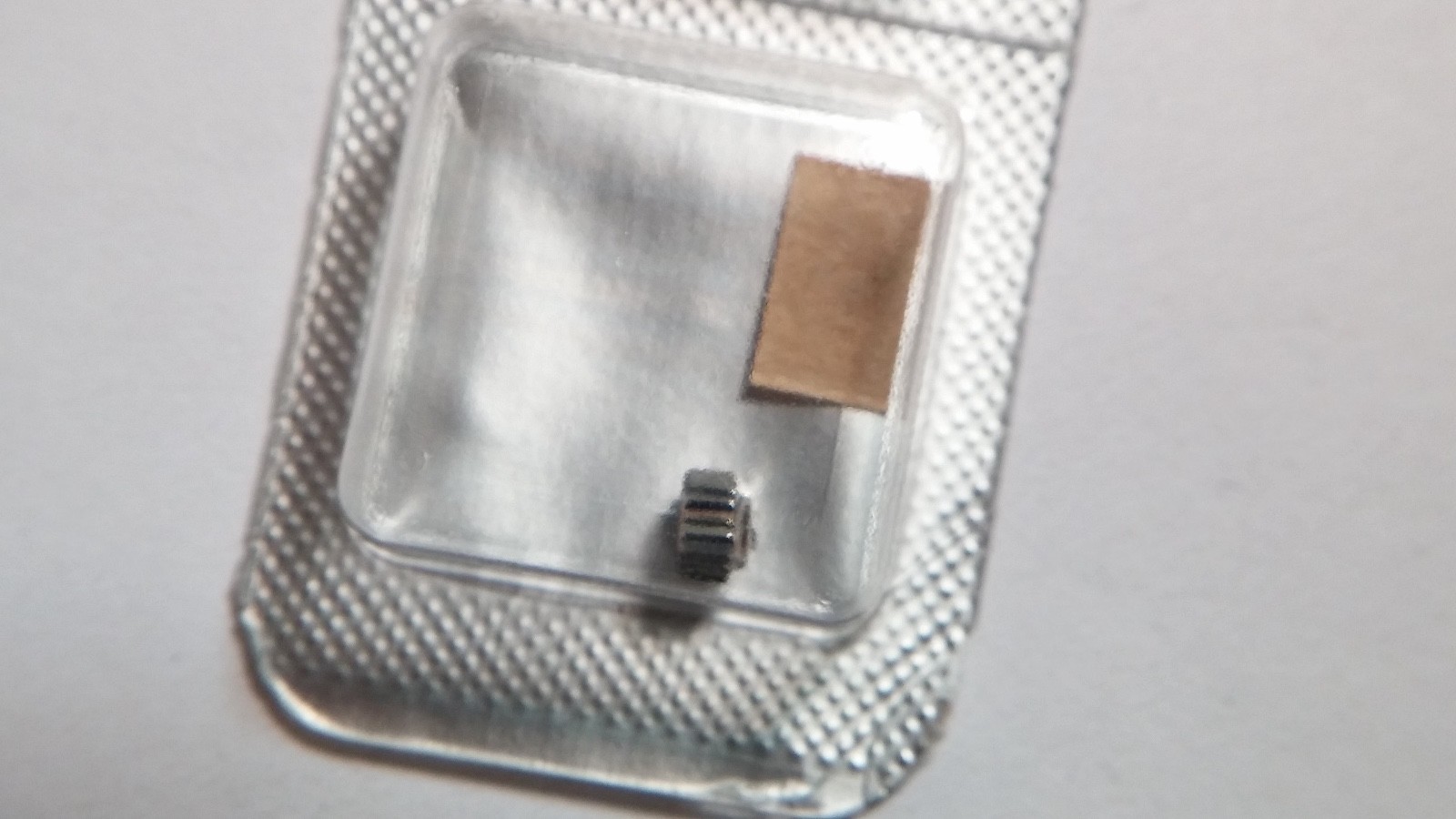 Omega CROWN Stainless Steel 4374.4574 (4.0×2.4mm) M0.9 NEW SEALED