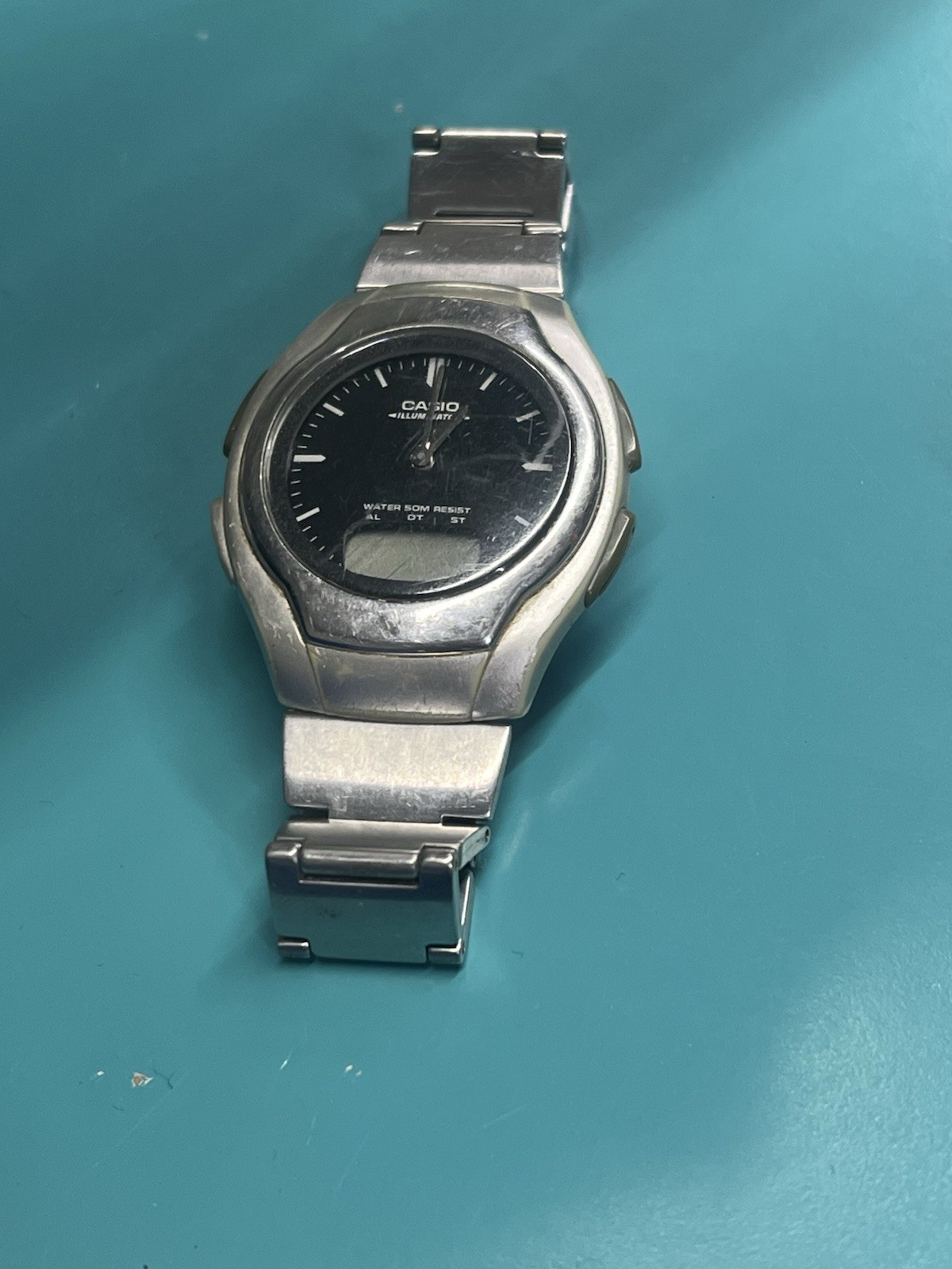 Lot of 4 Vintage CASIO Watches – Analog / Digital – For Parts or Repair
