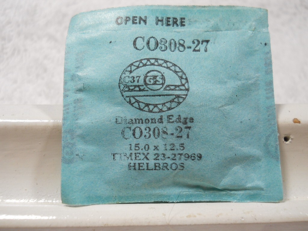 GS CO308-27 Watch Crystal Ft Timex 23-27969 Helbros – 15.0 x 12.5 mm Replacement