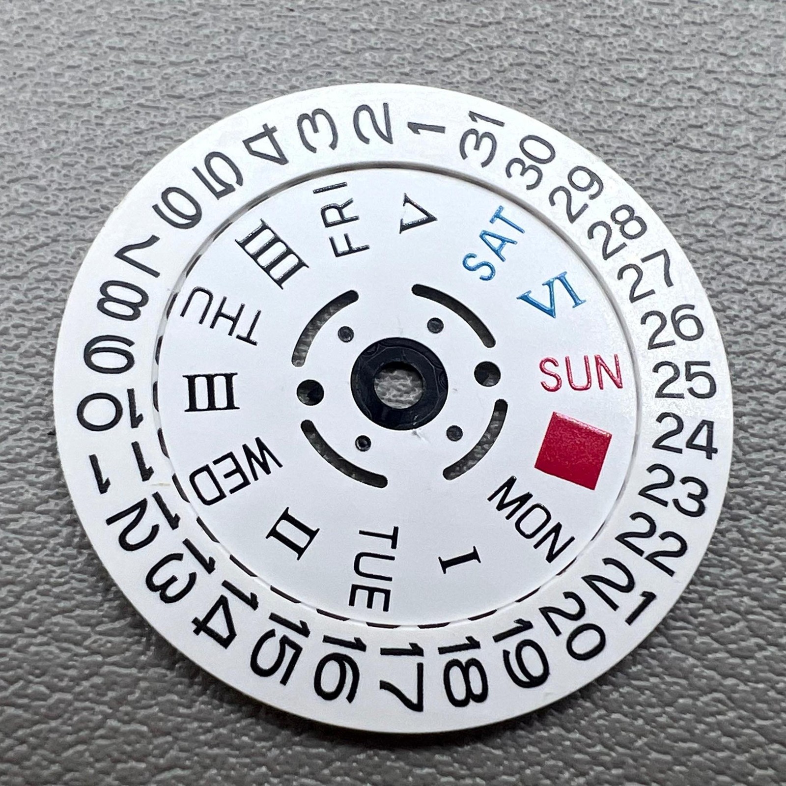 White Date Disk Week Wheel Roman /English Font for NH36 Movement Crown@3.0