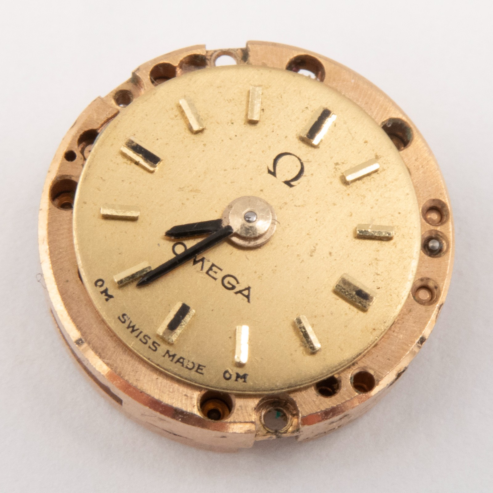 Vintage Omega Caliber 640 17-Jewel Backwind Wristwatch Movement