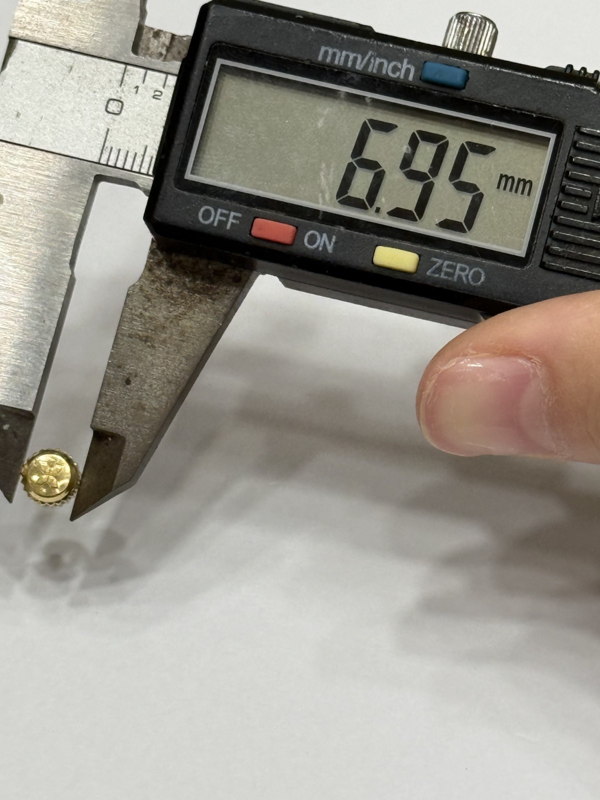 Mondia Crown 6.9mm Swiss Made Genuine !