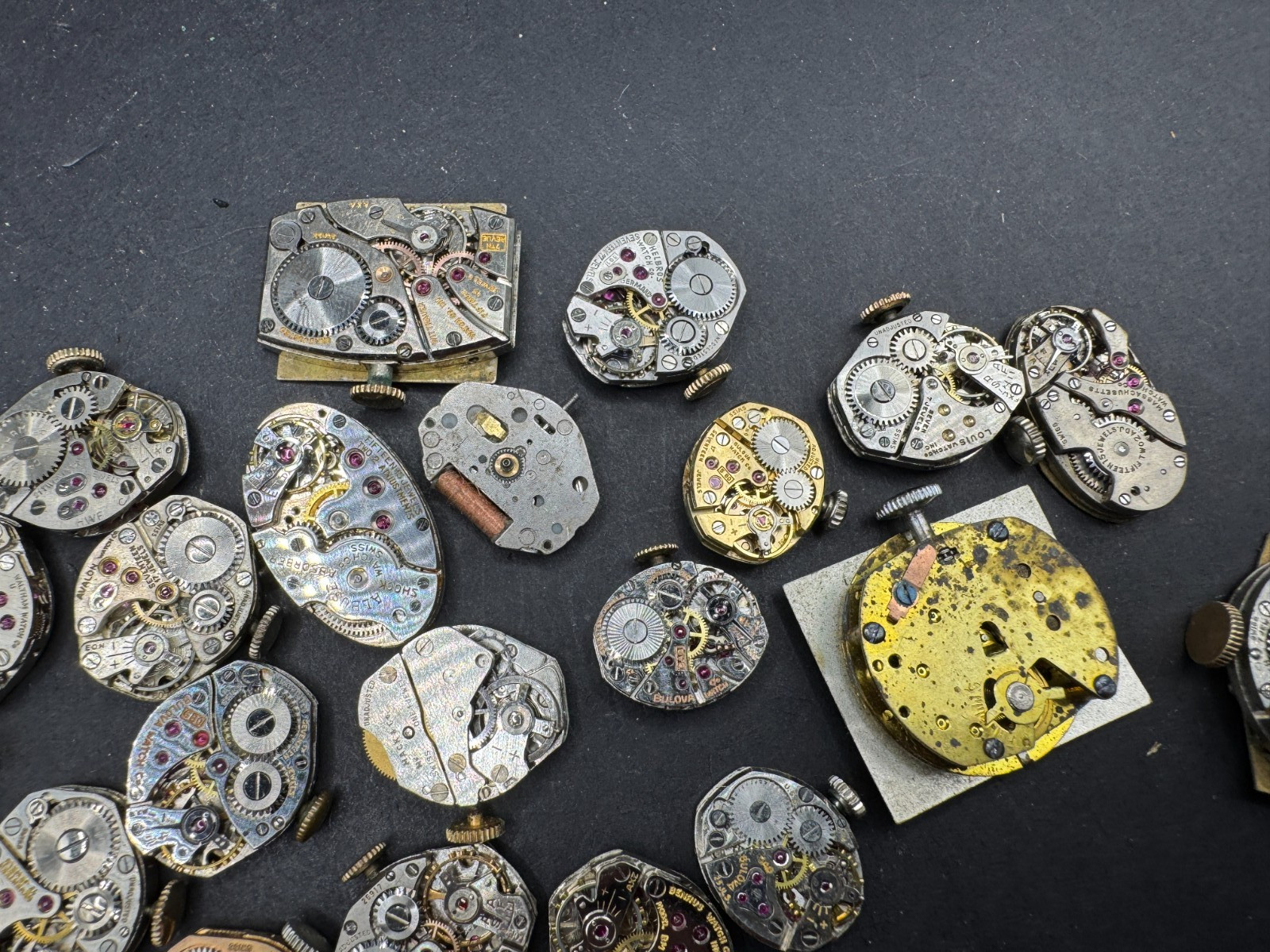 Vintage Rare Lot of 33 Automatic Movements Waltham Benrus Westfield Clinton