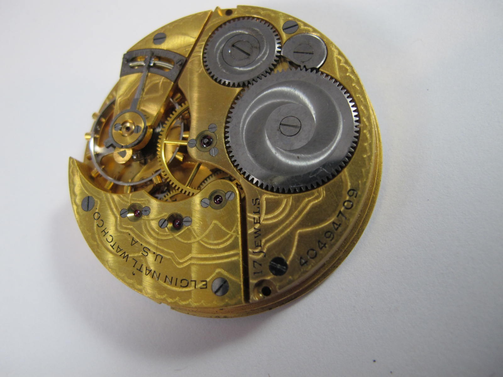 ELGIN MENS 1942 16S ELGIN 17J GRADE 347 WATCH MOVEMENT WITH MILITARY DIAL HANDS