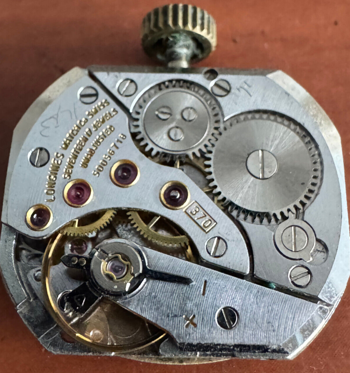 VINTAGE MEN’S LONGINES WRIST WATCH MOVEMENT CAL. 370 KEEPING TIME 17 JEWEL