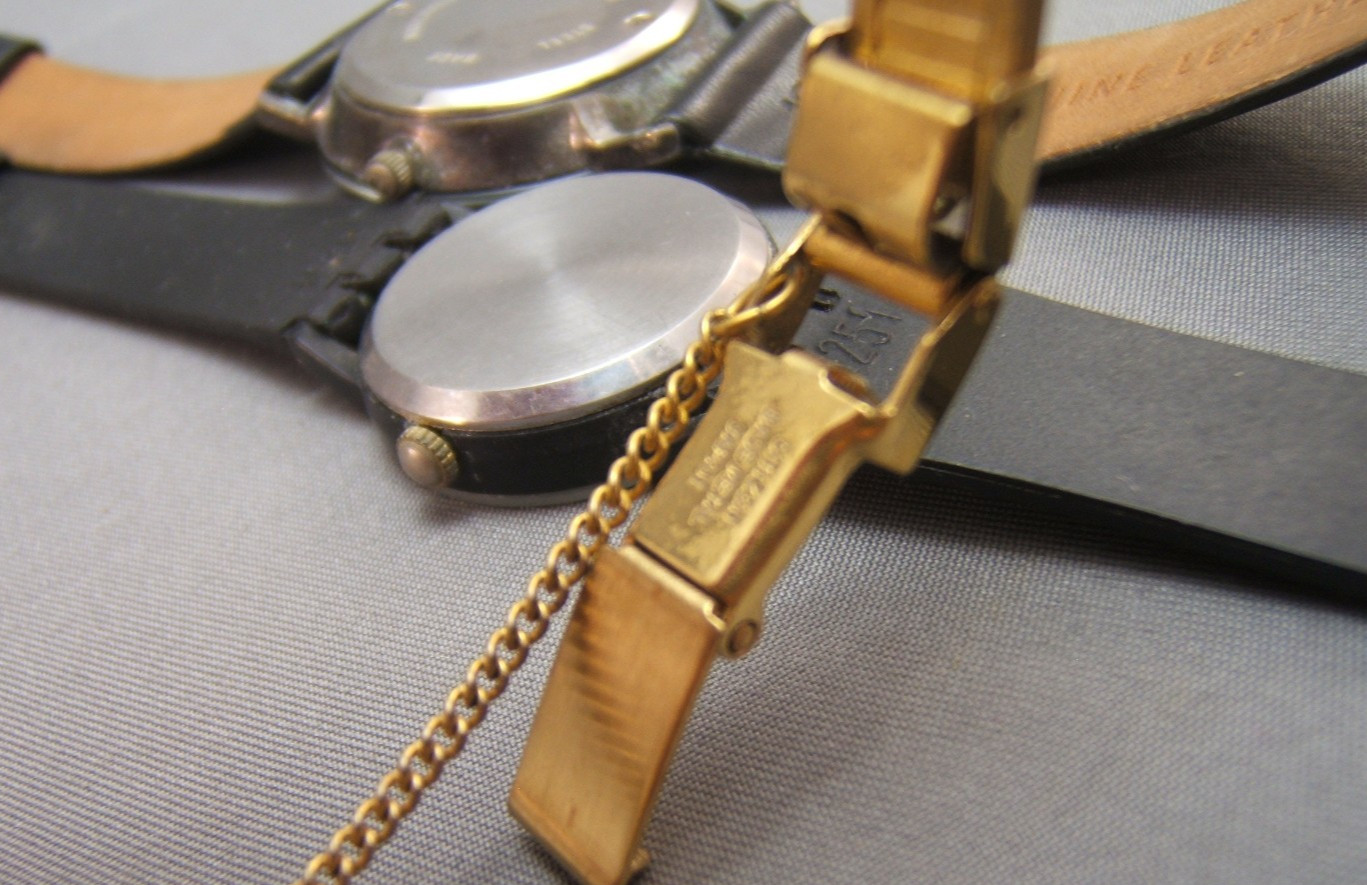 Vintage Citizen Tunlees other Watches for parts repair Untested May Work?