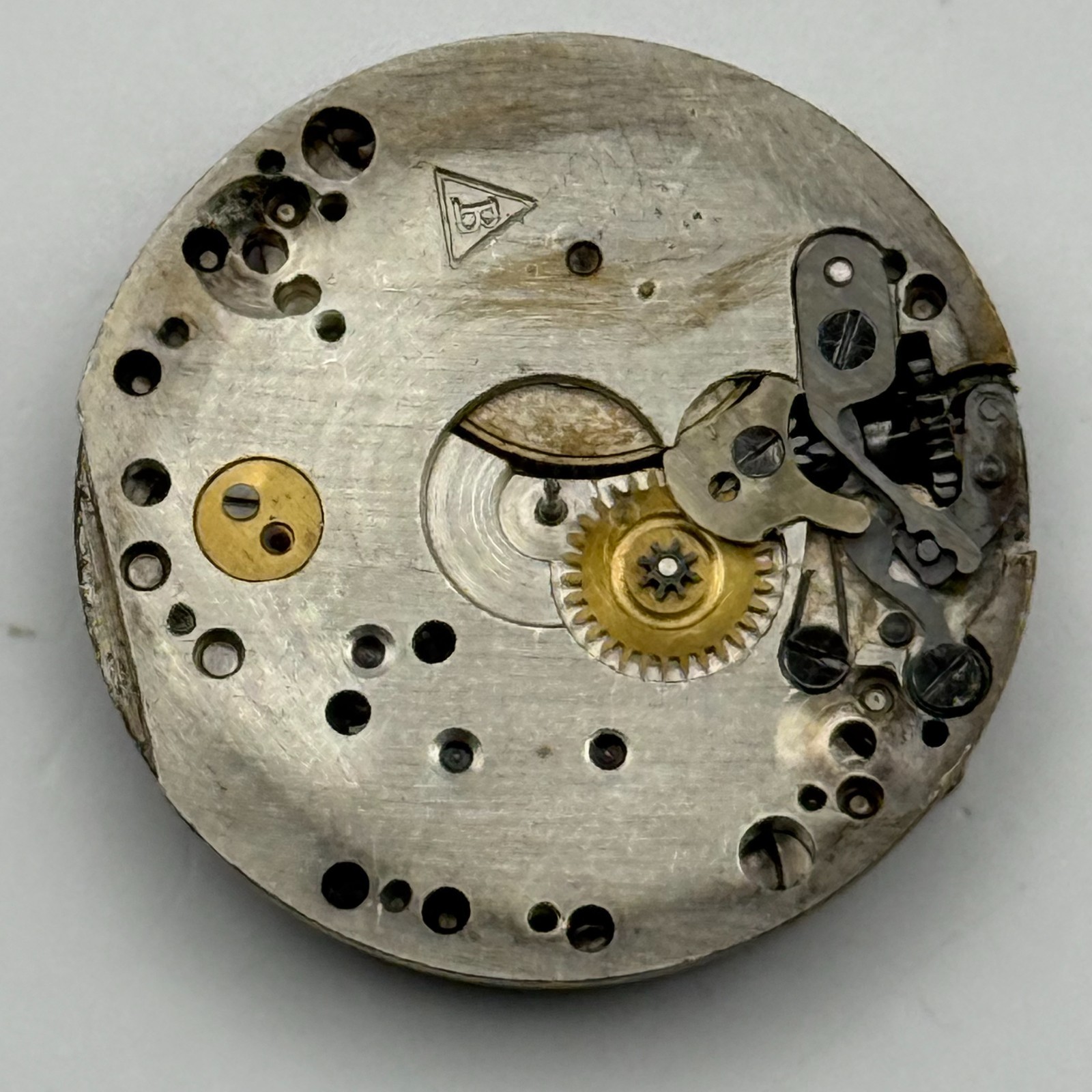 Buser Watch Movement 15 Jewels Swiss Manual Wind Vintage Parts Repair 23.2mm
